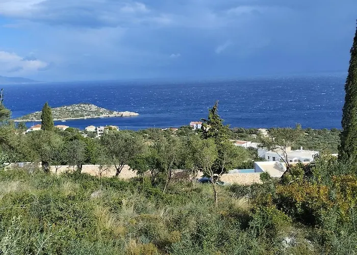 Parque de Campismo Plot To Rent *